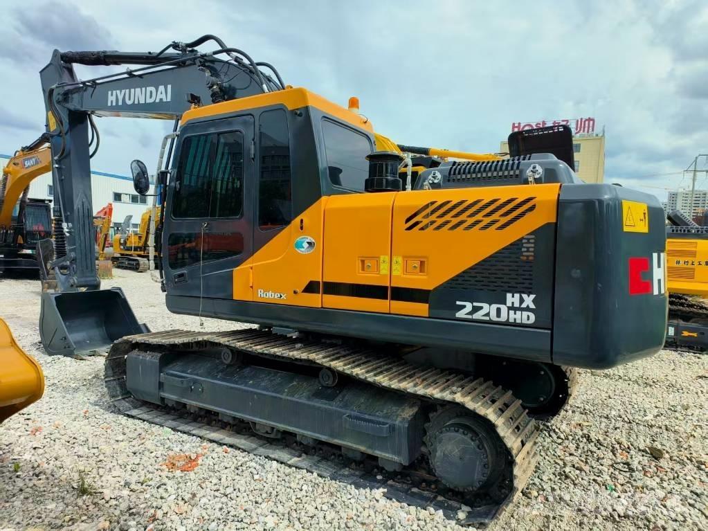 Hyundai HX220HD Гусеничные экскаваторы