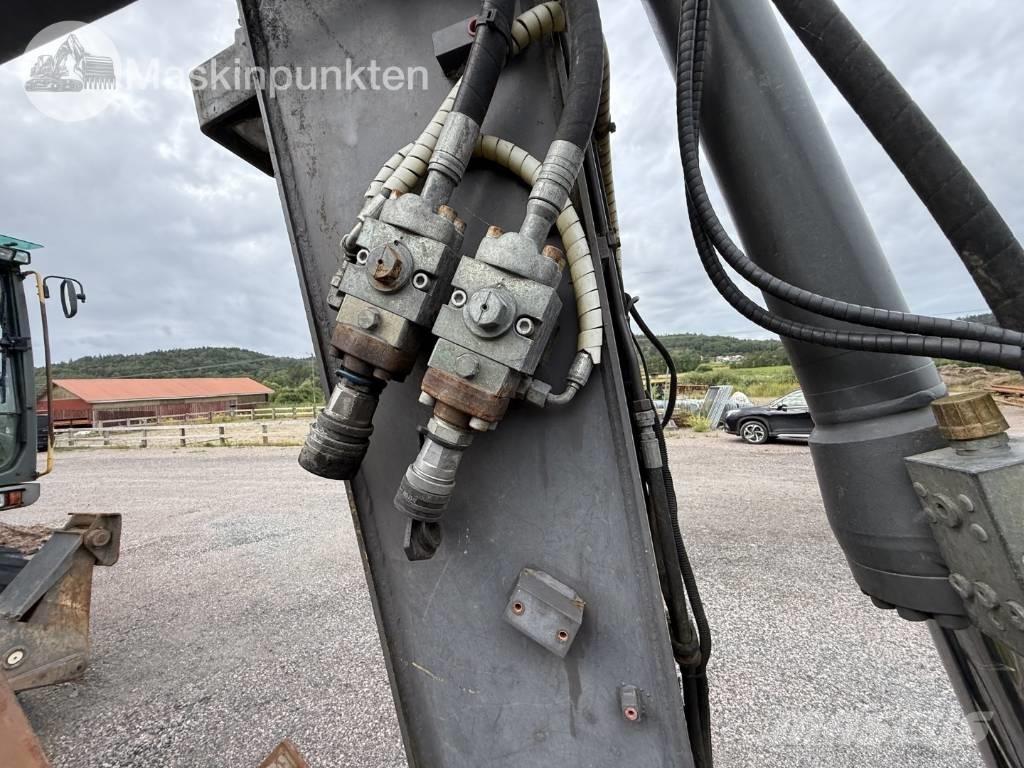 Volvo EW 140 C Колёсные экскаваторы