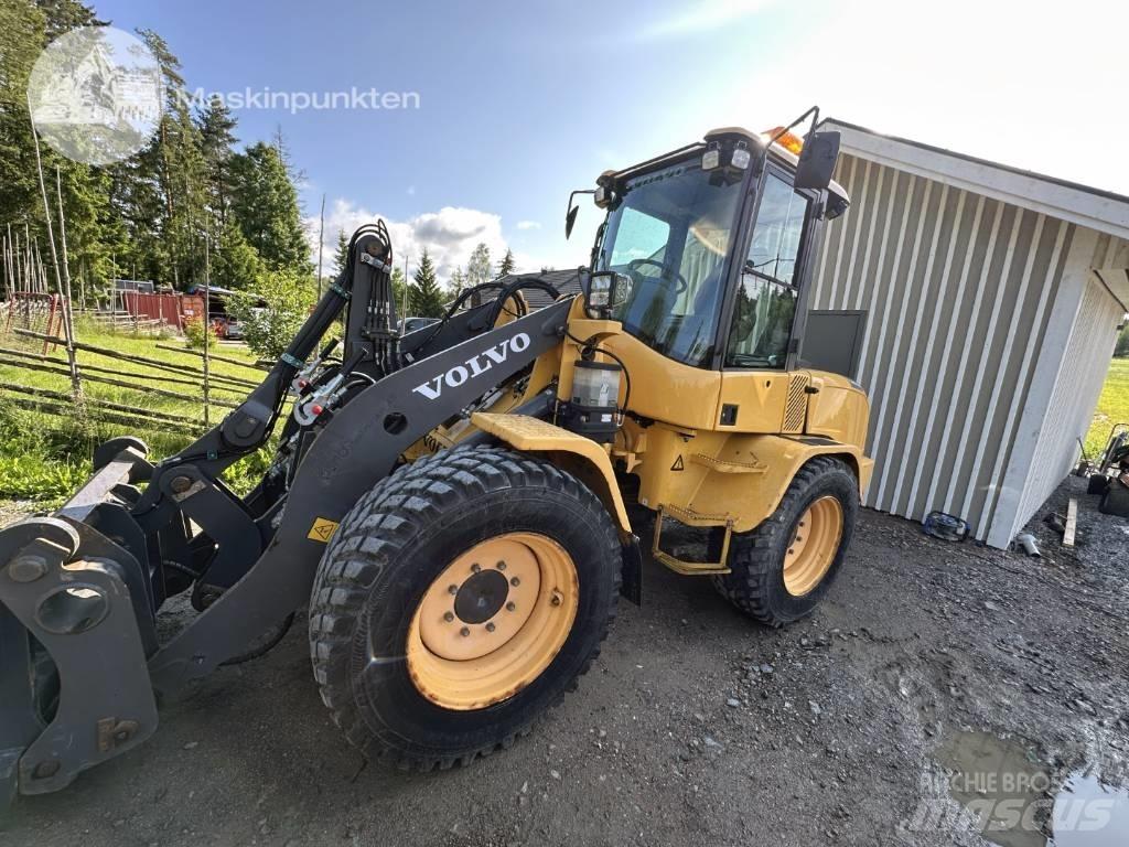 Volvo L 35 G Фронтальные погрузчики