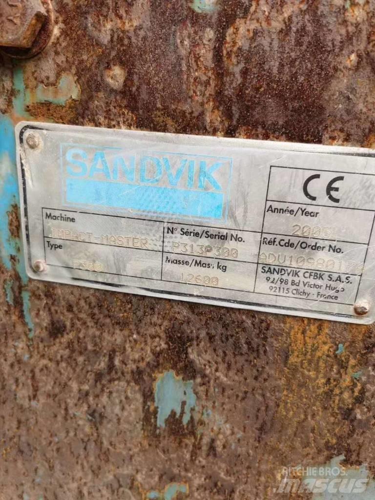 Sandvik P300 Дробилки