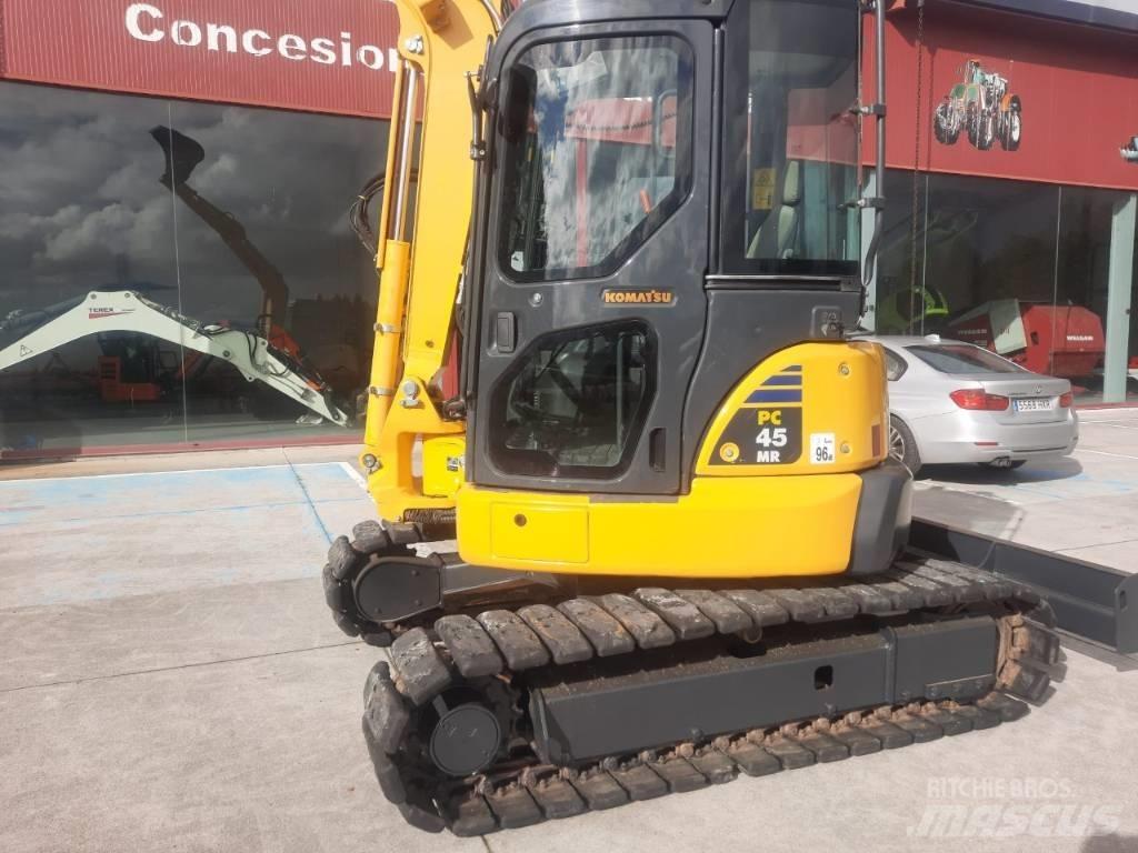 Komatsu PC45MR Мини-экскаваторы