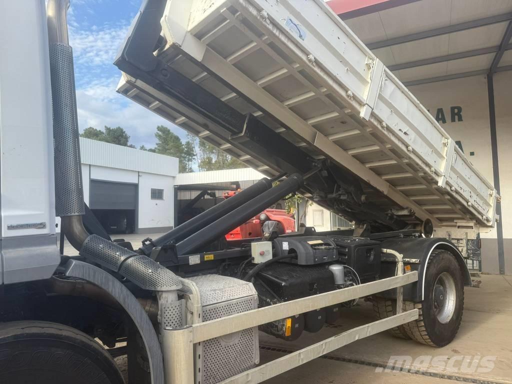 Mercedes-Benz 1833 Грузовики-Мультилифты