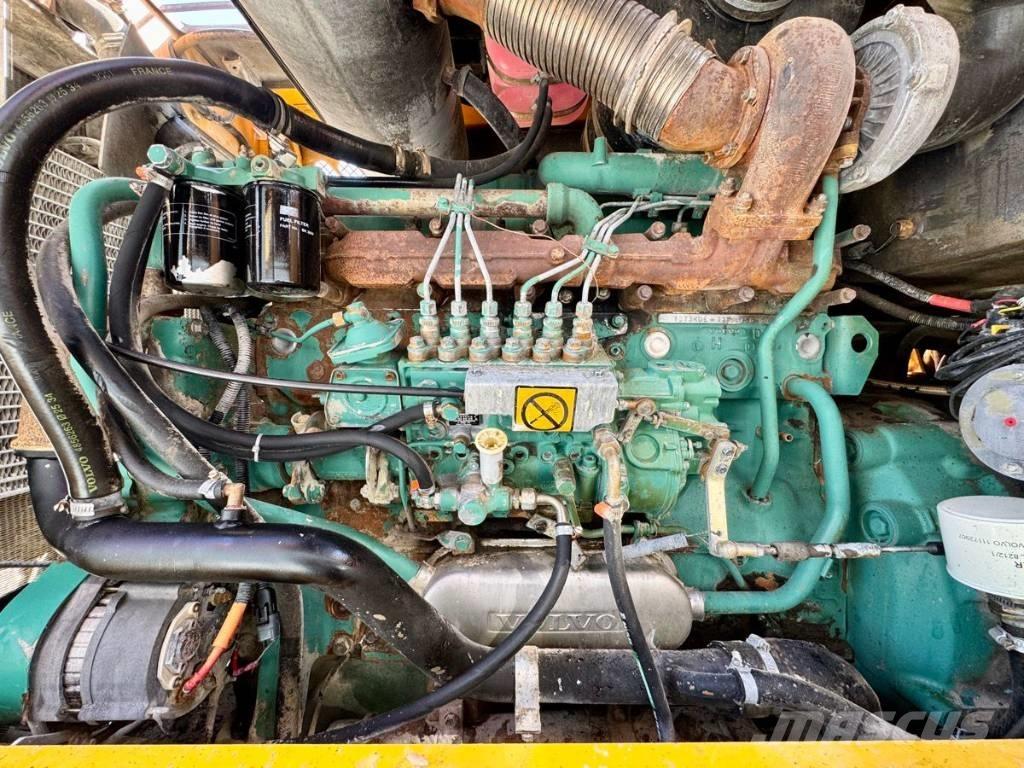 Volvo L 120 D Фронтальные погрузчики
