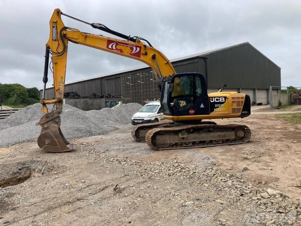 JCB JS 220 LC Гусеничные экскаваторы