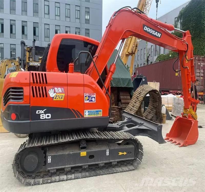Doosan DX80 Малые экскаваторы 7т-12т