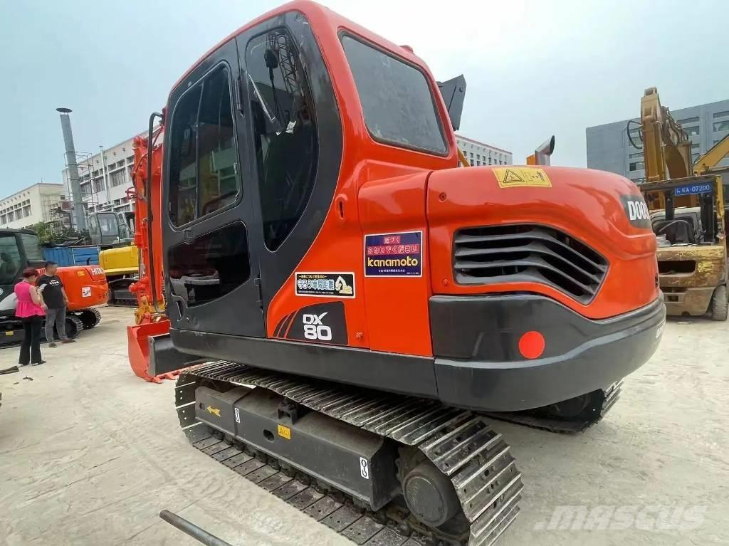 Doosan DX80 Малые экскаваторы 7т-12т