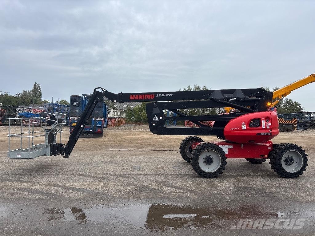 Manitou 200 ATJ Коленчатые подъемники