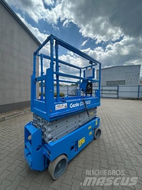 Genie GS 1932 Ножничные подъемники