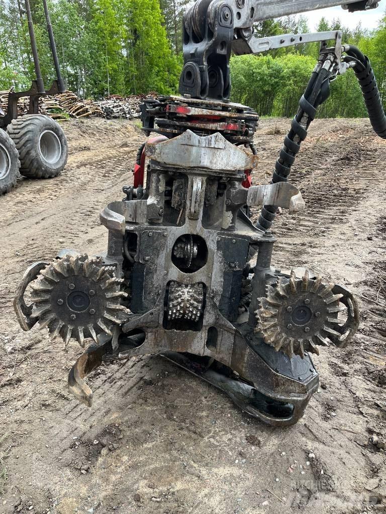Komatsu 901XC Харвестеры