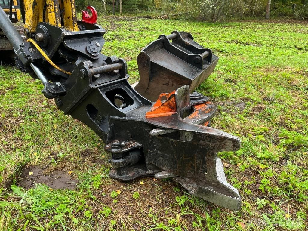 Komatsu PC138US-11 Гусеничные экскаваторы