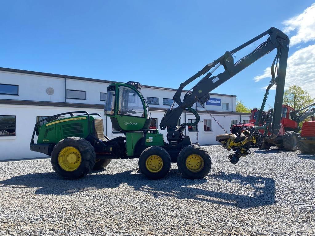 John Deere 1170 E Харвестеры