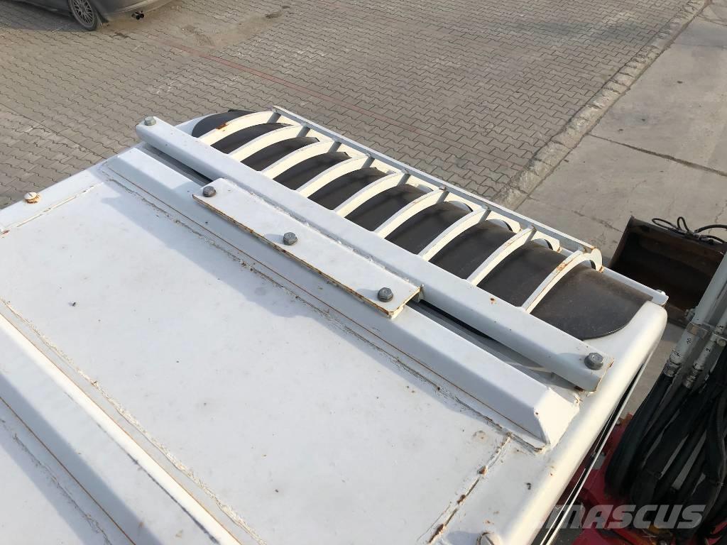 Takeuchi TB175W Колёсные экскаваторы