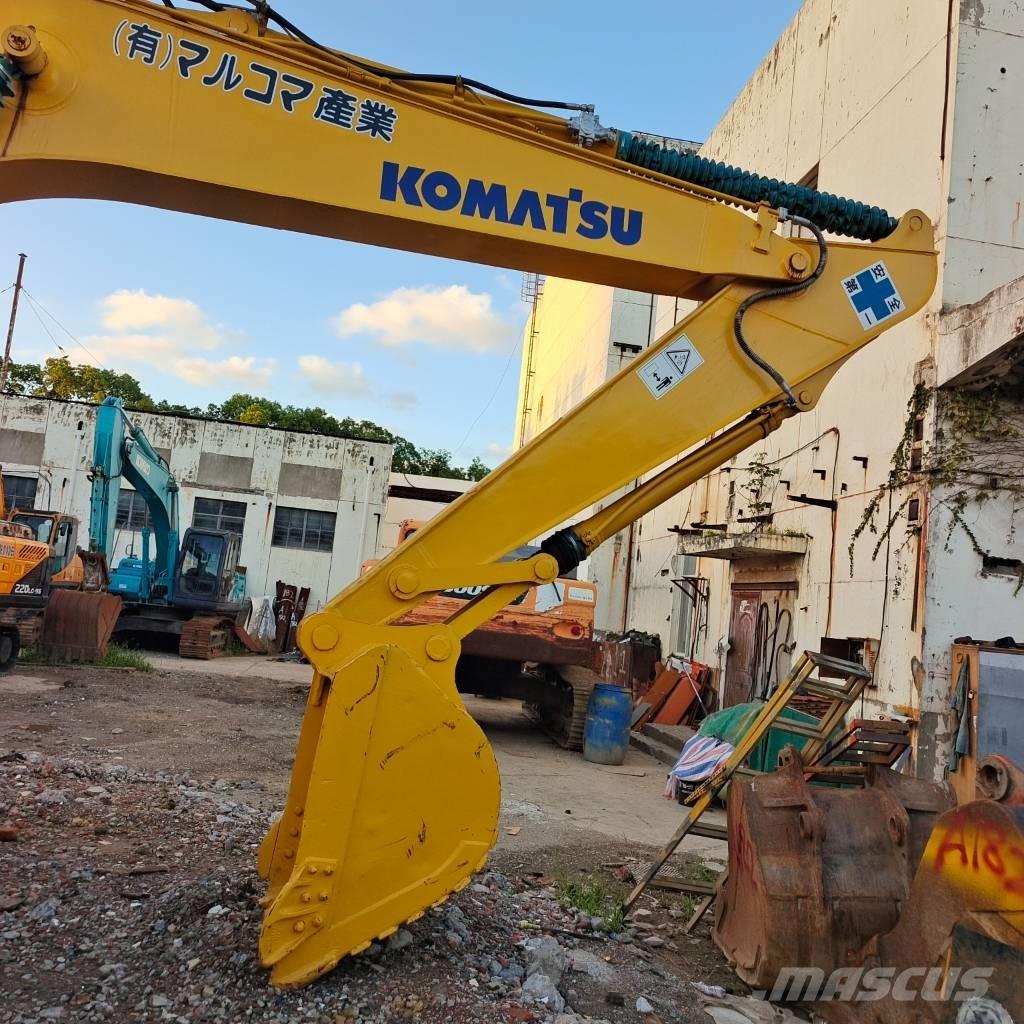 Komatsu PC 200 Гусеничные экскаваторы