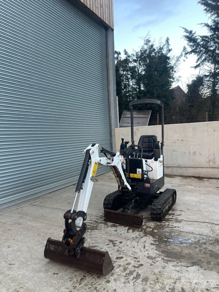 Bobcat E 10 Мини-экскаваторы