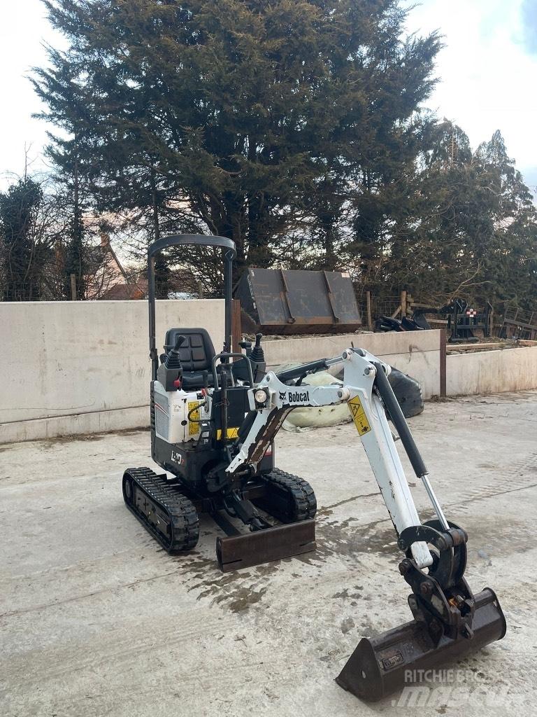Bobcat E 10 Мини-экскаваторы