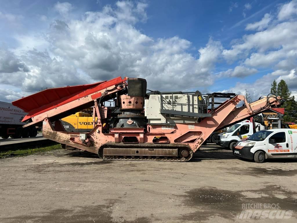 Sandvik QH 330 Мобильные дробилки
