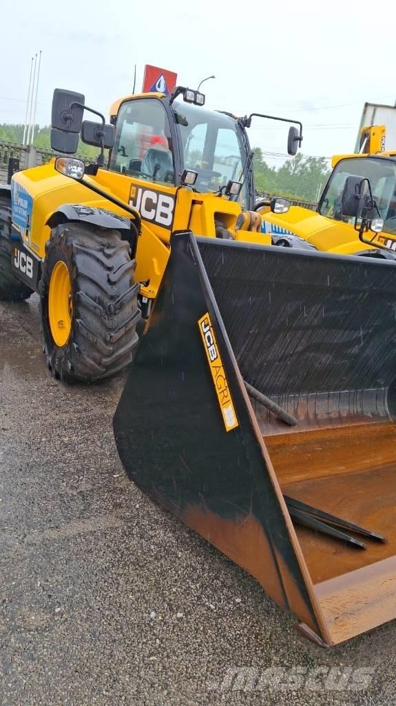 JCB 542-70 Agri Телескопические погрузчики