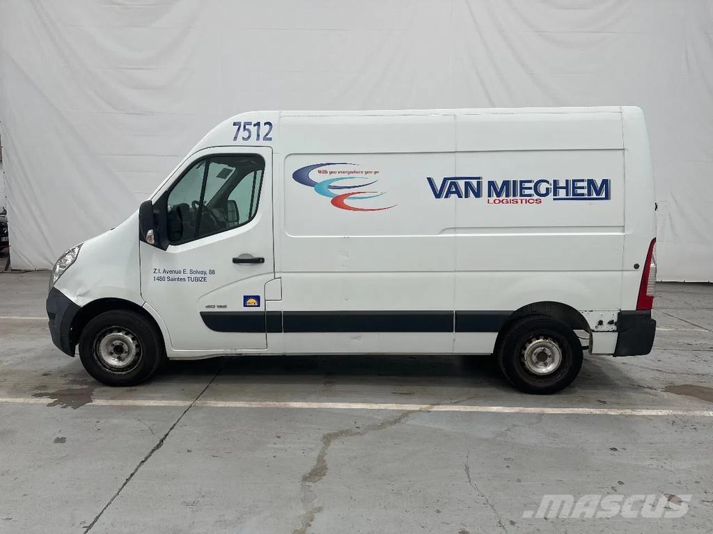 Renault Master 2.3 Цельнометаллический фургоны