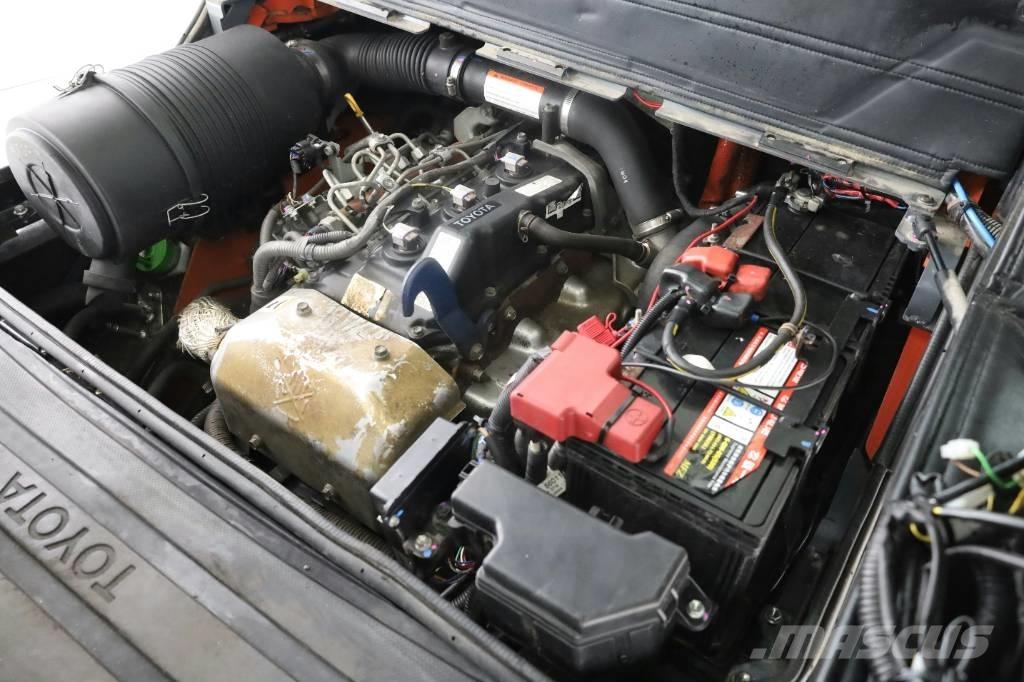 Toyota 40-8-FD-50-N Дизельные погрузчики