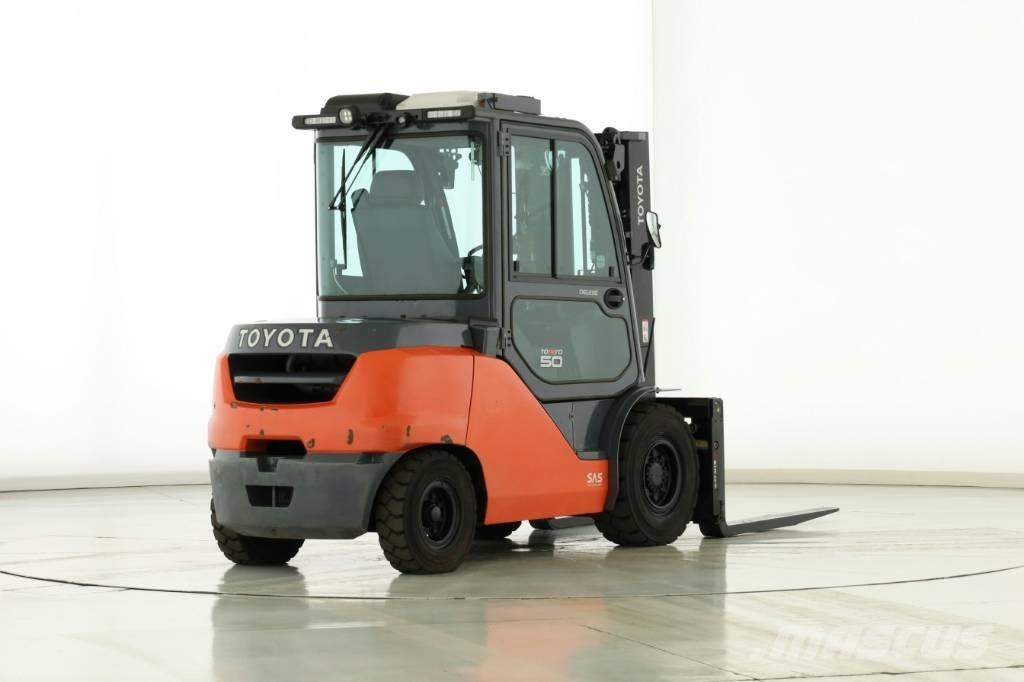 Toyota 40-8-FD-50-N Дизельные погрузчики
