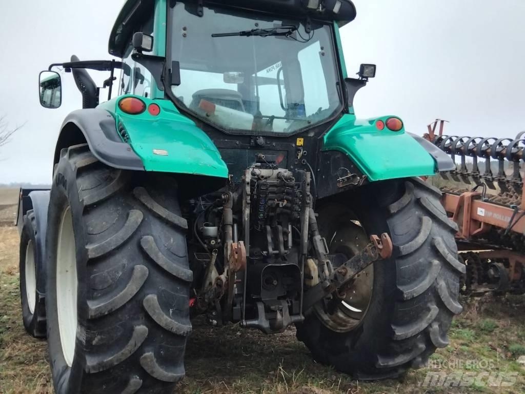 Valtra N 142 D Трактора