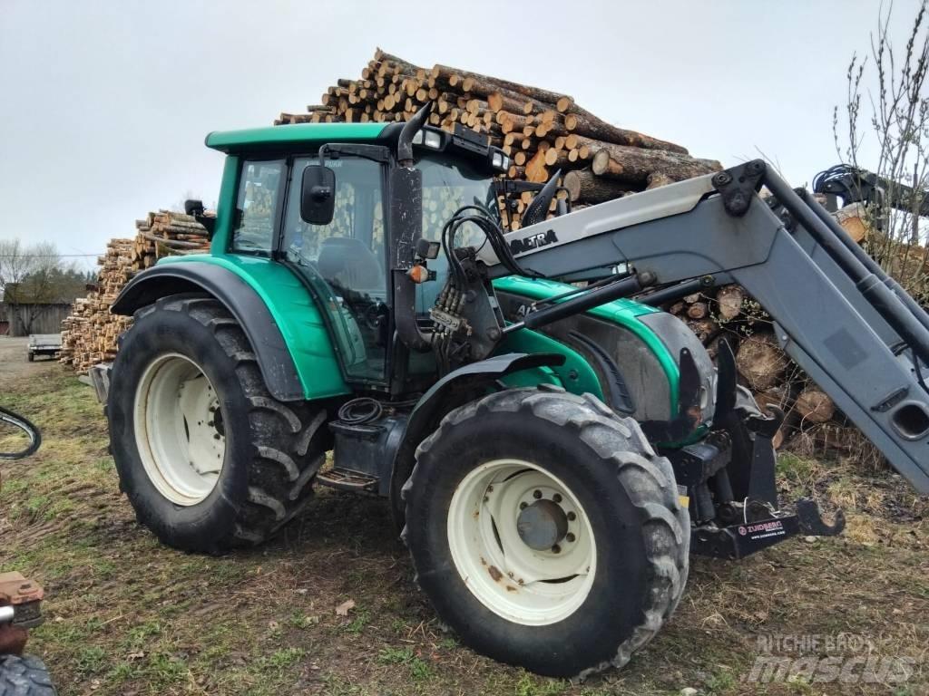 Valtra N 142 D Трактора