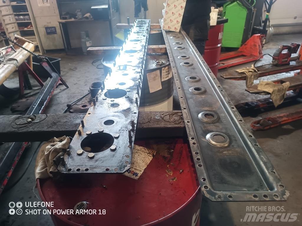 Elho NM 3200 Front Косилки плющилки