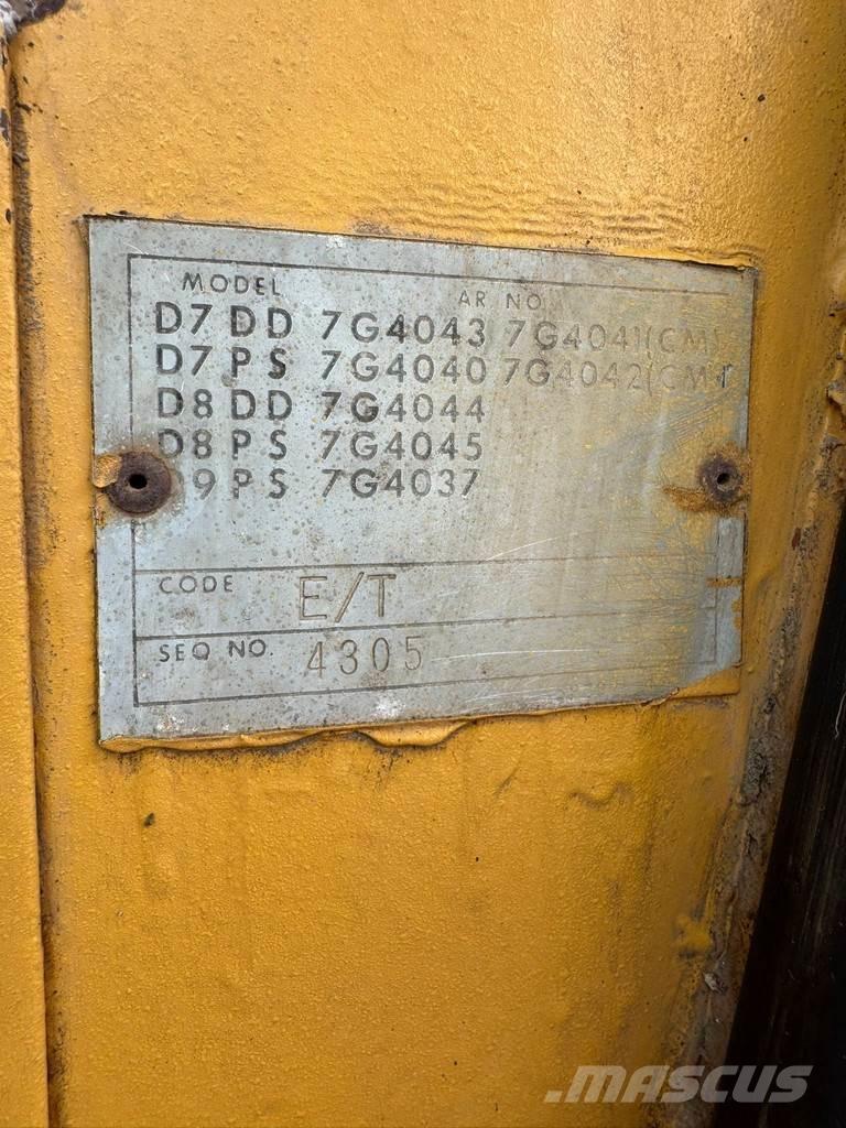 CAT D9H Гусеничные бульдозеры