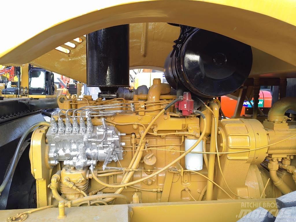 CAT GS683E Грунтовые катки