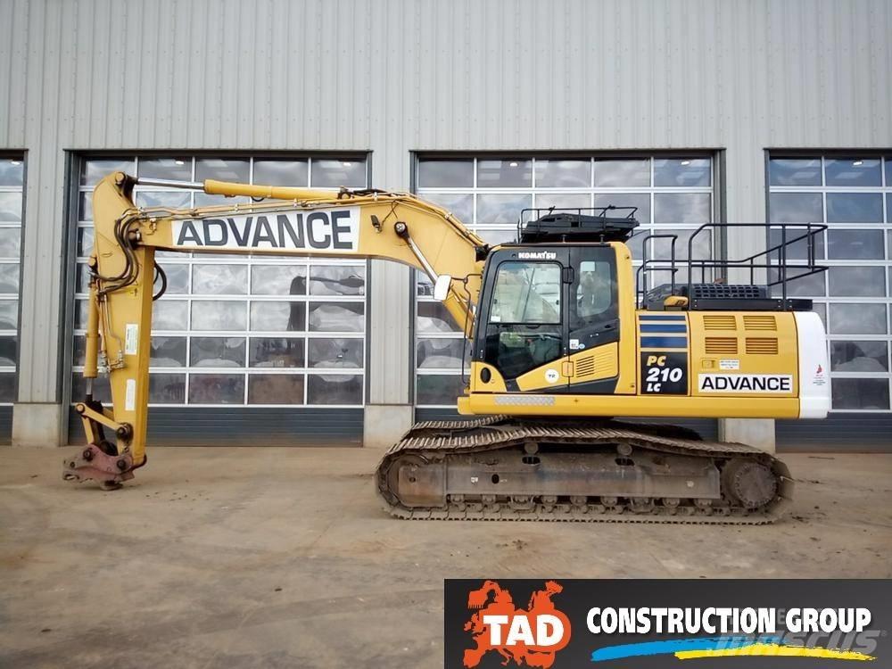 Komatsu PC210LC-11 Гусеничные экскаваторы