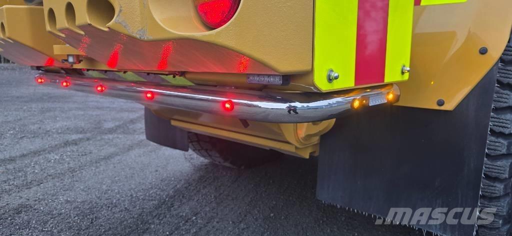 CAT 926M Фронтальные погрузчики