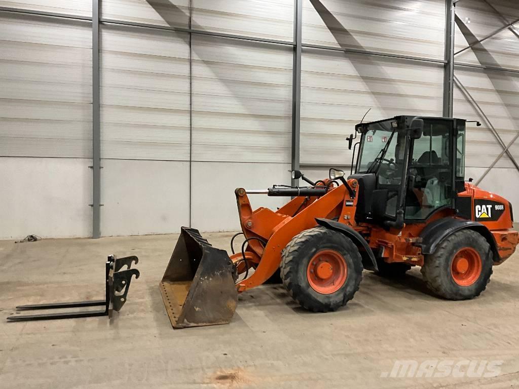 CAT 908 H Фронтальные погрузчики