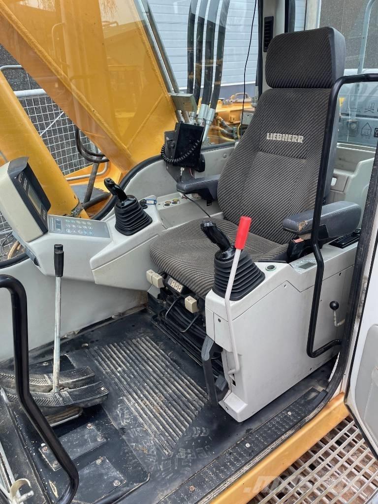 Liebherr R914 Гусеничные экскаваторы