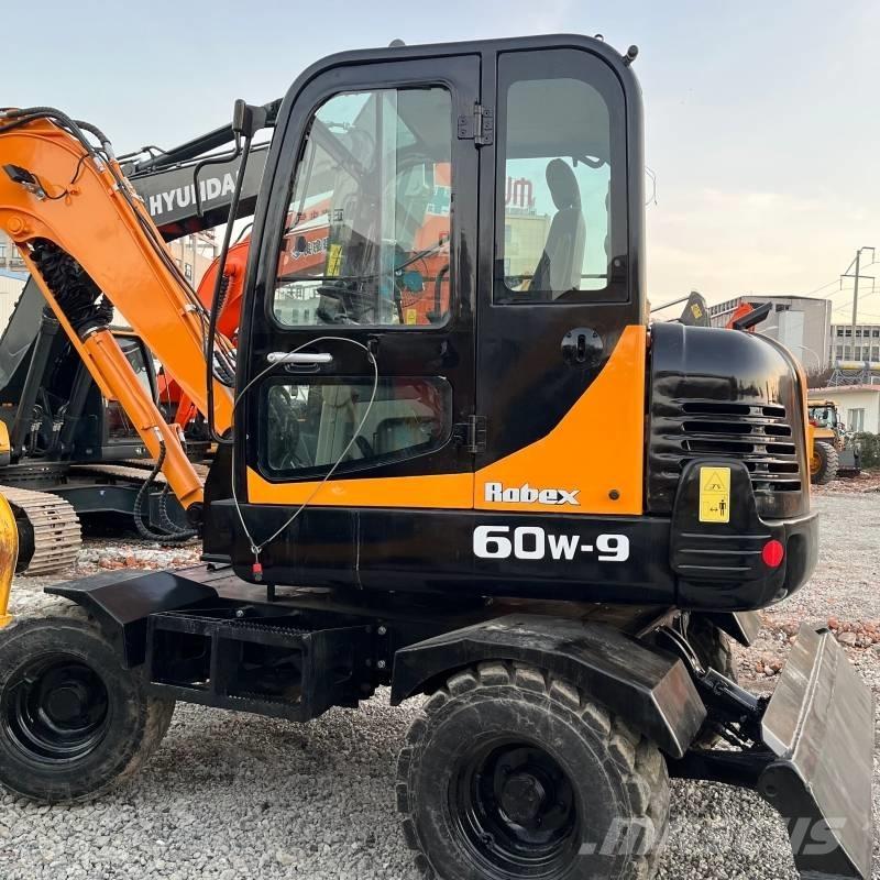 Hyundai R60W-9 Колёсные экскаваторы