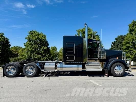 Kenworth W 900 Седельные тягачи