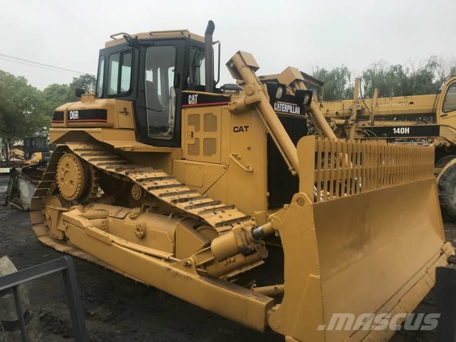 CAT D 6 R Гусеничные бульдозеры