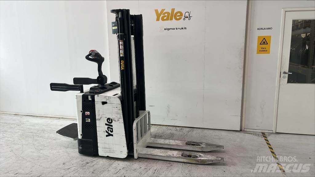 Yale MS15X Самоходные электроштабелёры