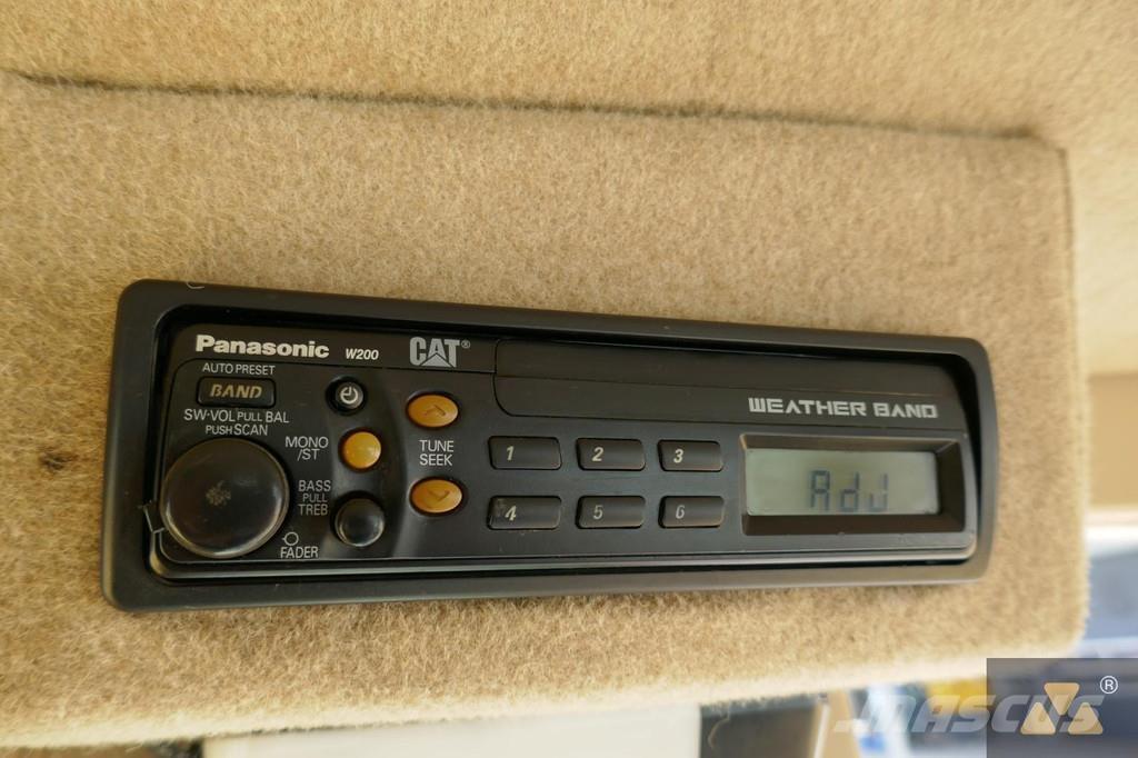 CAT 140H Грейдеры