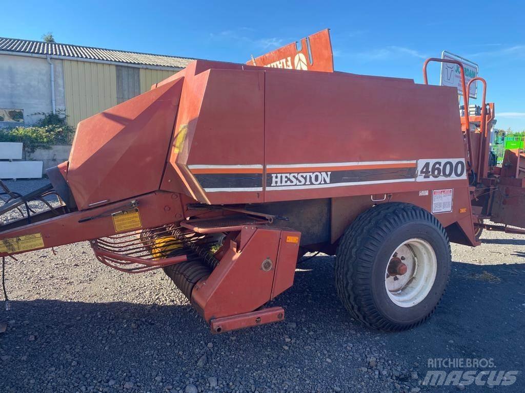 Hesston 4600 Тюковые пресс-подборщики