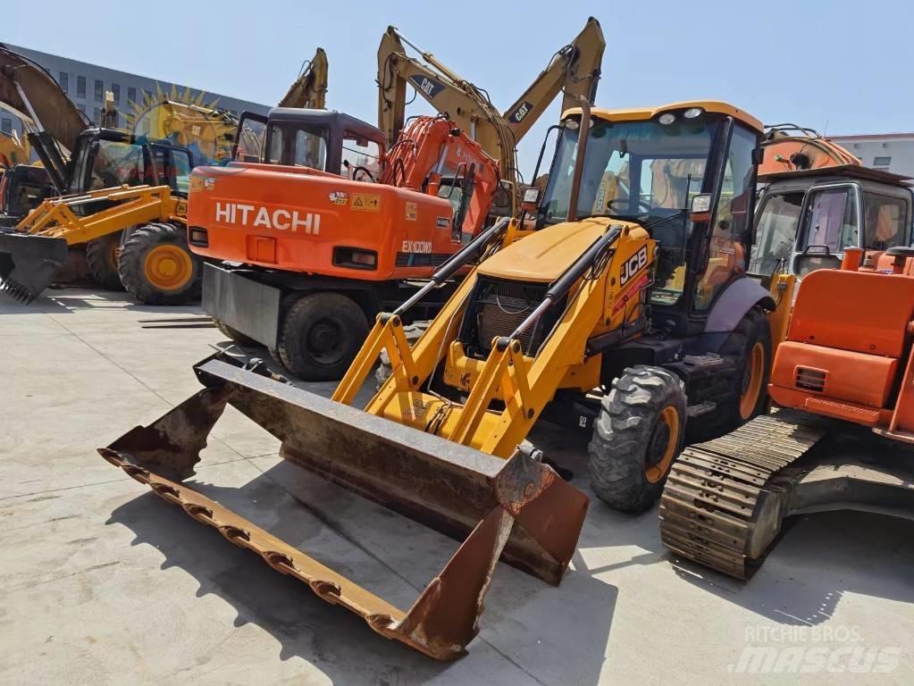 JCB 3CX Экскаваторы-погрузчики