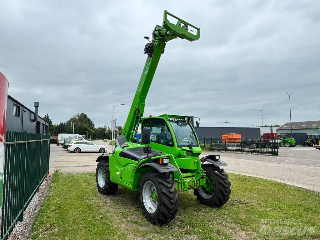 Merlo TF42.7CS Сельскохозяйственные телескопические погрузчики