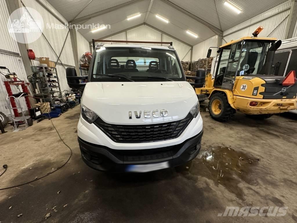 Iveco 70C 18 Фургоны-самосвалы