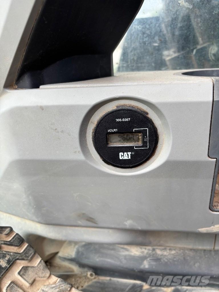 CAT 320 EL RR Гусеничные экскаваторы