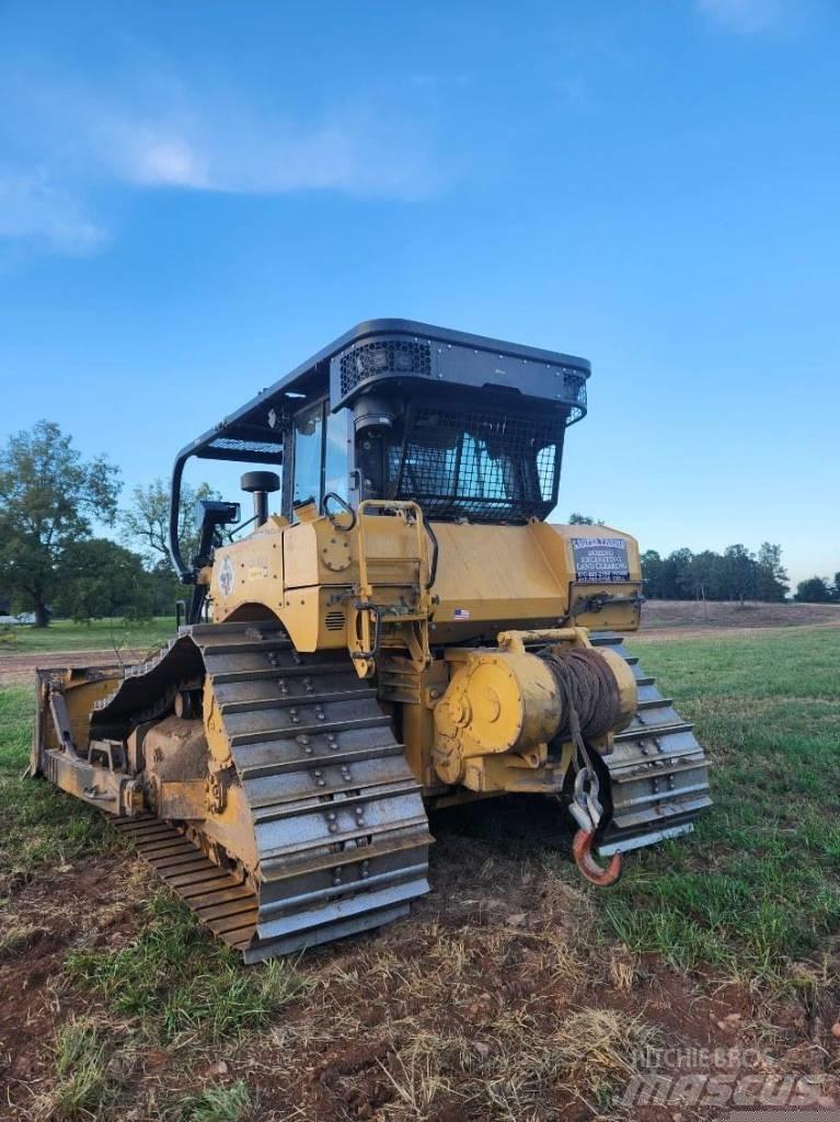 CAT D 6 Гусеничные бульдозеры