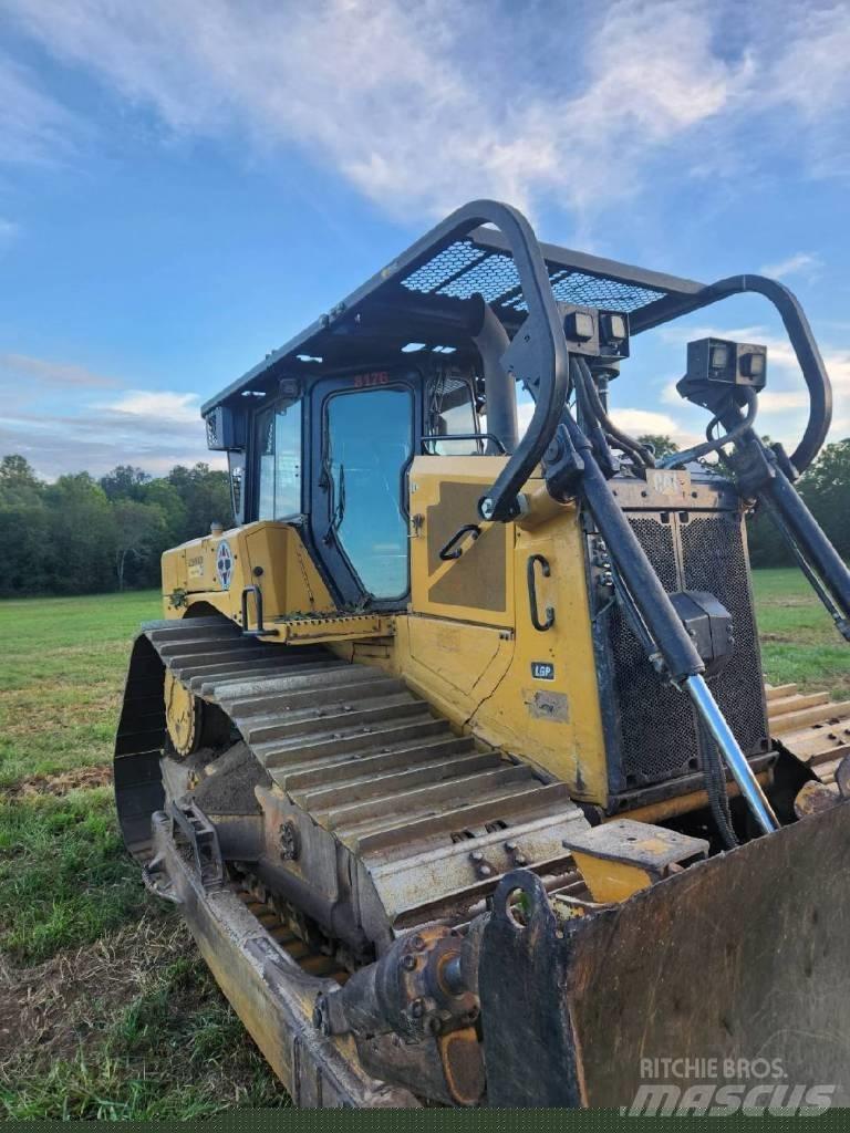 CAT D 6 Гусеничные бульдозеры