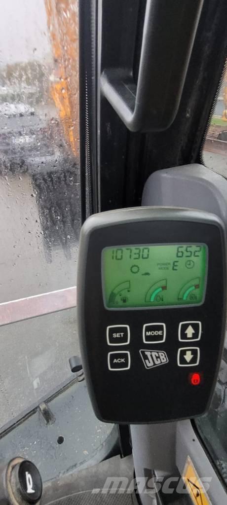 JCB JS 145 W Колёсные экскаваторы