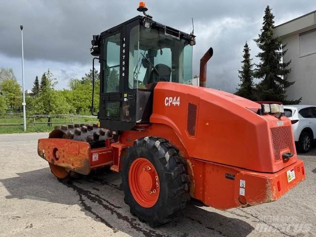 CAT CP44 Другие дорожные катки