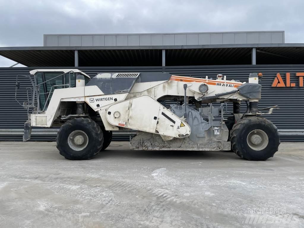 Wirtgen WR 200 XLI Ресайклеры