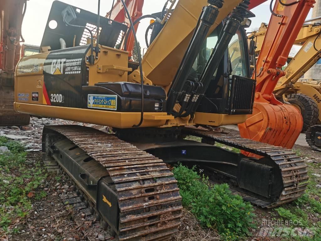 CAT 320 D2 Гусеничные экскаваторы