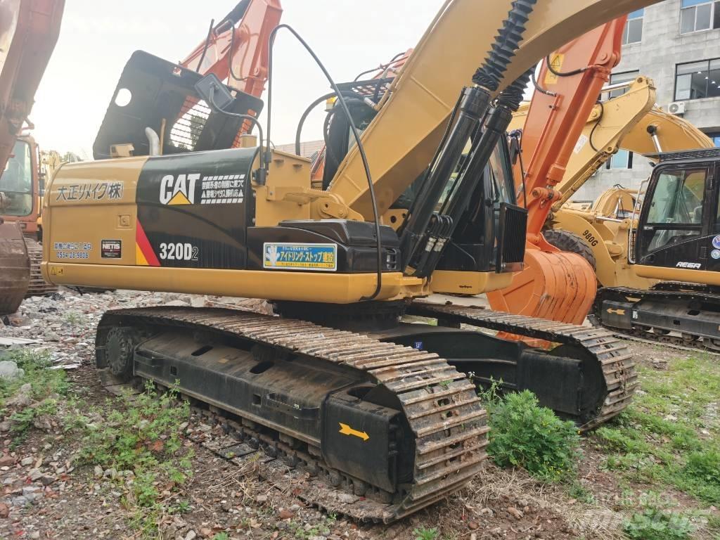 CAT 320 D2 Гусеничные экскаваторы